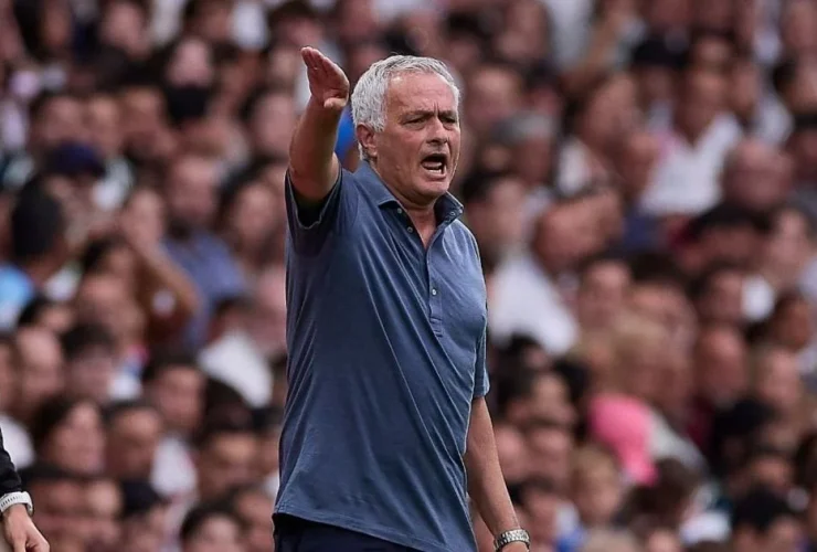 Jose Mourinho: Kami Tertinggal 24 Jam untuk Istirahat Sebelum El Clasico vs Barcelona