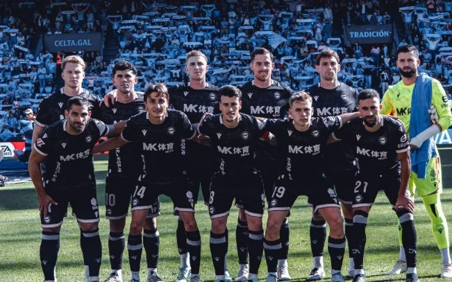 Skuad andalan Alavez di La Liga. (IG: @deportivoalaves)