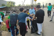 Korve Bersama Pelajar, DLHK Berau Dorong Budaya Hidup Bersih Sejak Dini