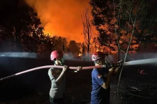 Musim Bencana Di mana-mana, Pejabat BNPB Malah Korupsi