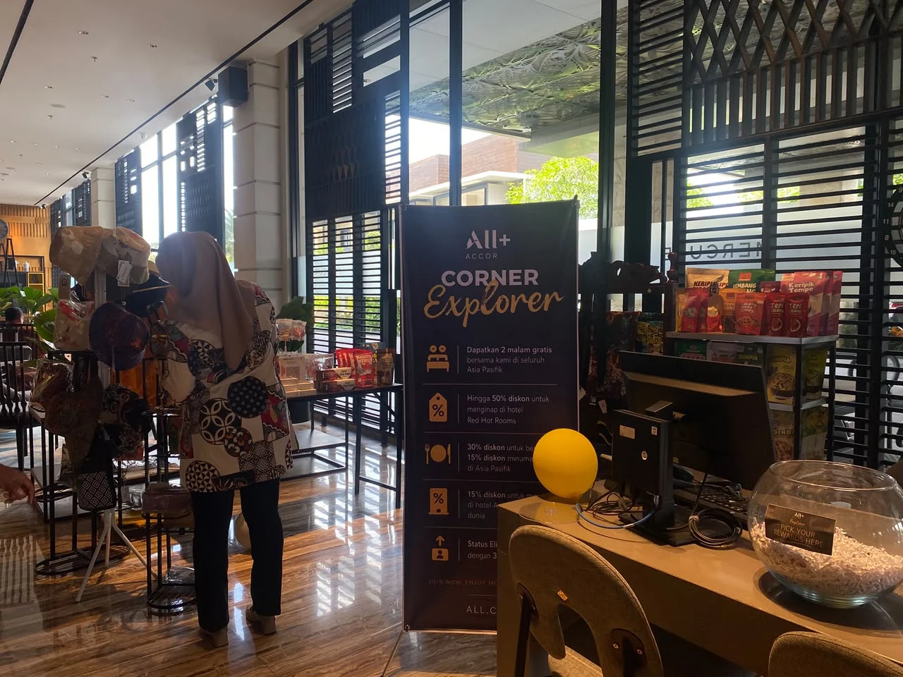 Bukan Sekadar Tempat Menginap, Hotel dan Resor Didorong Jadi Etalase Produk Lokal Berau