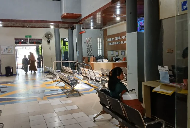Merasa Dipersulit saat Berobat Gunakan BPJS, Warga Buyung-Buyung Keluhkan Pelayanan RSUD Abdul Rivai