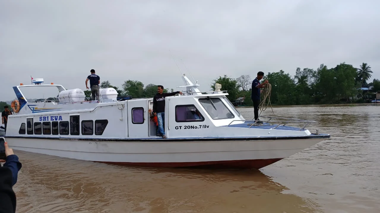 Speedboat Sadewa Marine saat peresmian rute baru Berau – Tarakan pada Maret lalu. (Adrikni/BT)