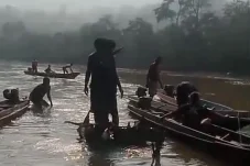 Pria 48 Tahun di Long Lanuk Hilang, Perahu Ketinting Ditemukan Terbalik Usai Antar Penumpang
