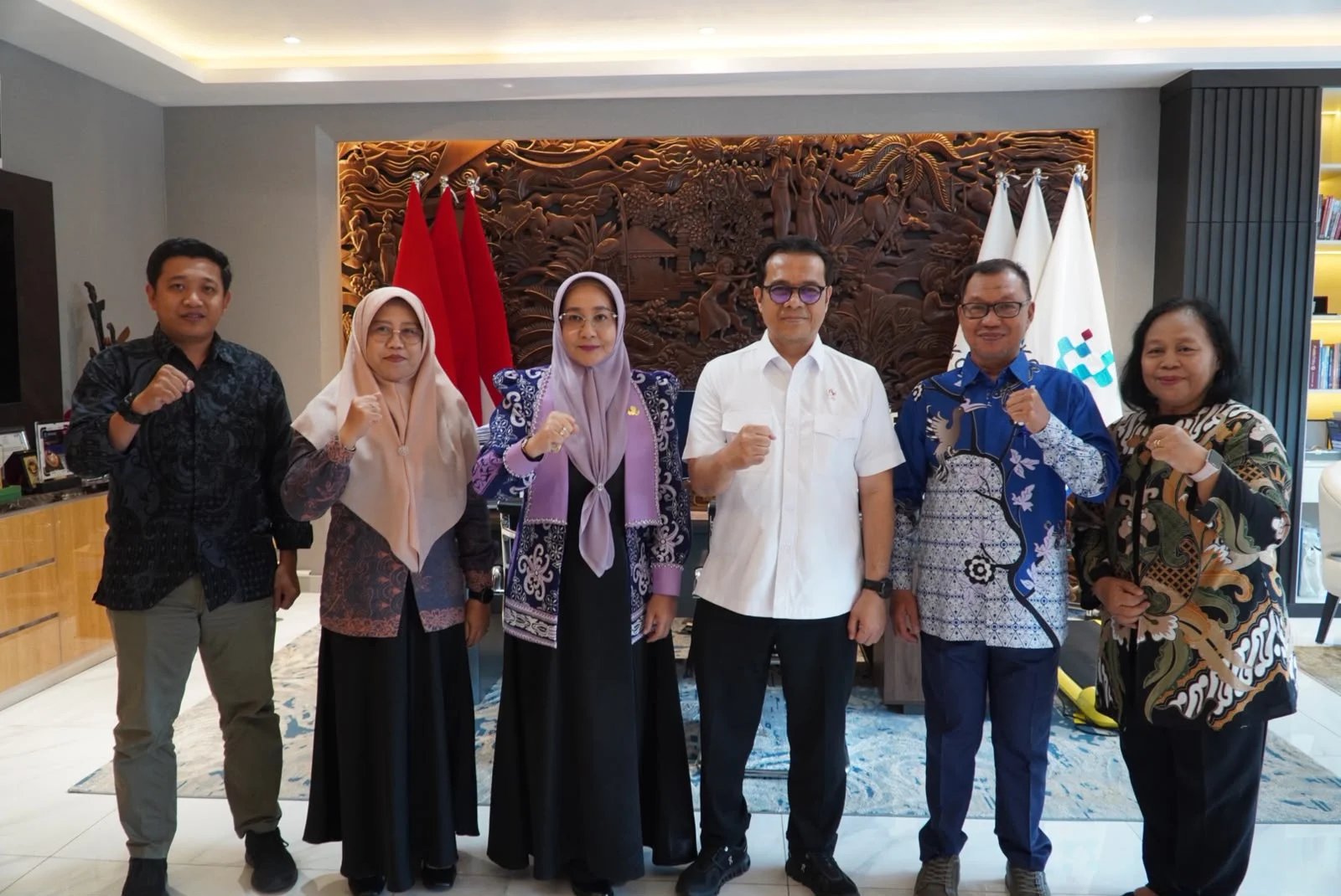 Bupati Berau, Sri Juniarsih, saat audiensi bersama Wamen Komdigi, Nezar Patria, di Kantor Kementerian Komdigi, Jakarta. (Prokopim Berau)
