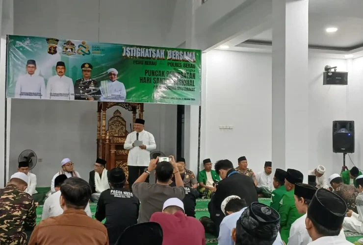 Malam Peringatan Hari Santri Nasional, Pemkab Berau Komitmen Kembangkan Pesantren dan Pendidikan Agama