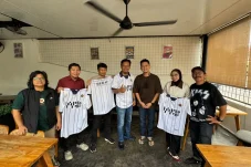 Bawa Semangat Gaya Hidup Sehat, Creative Hub Warga Wargi Luncurkan Jersey PWI Berau untuk Porwada Kaltim