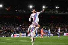 Europa League Besiktas vs Crystal Palace: Adu Tajam Pino Lawan Trossard