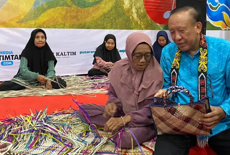 Pengrajin Anyaman Kampung Bangun Ramaikan Berau Expo, Dekranasda Dorong Peningkatan Kualitas