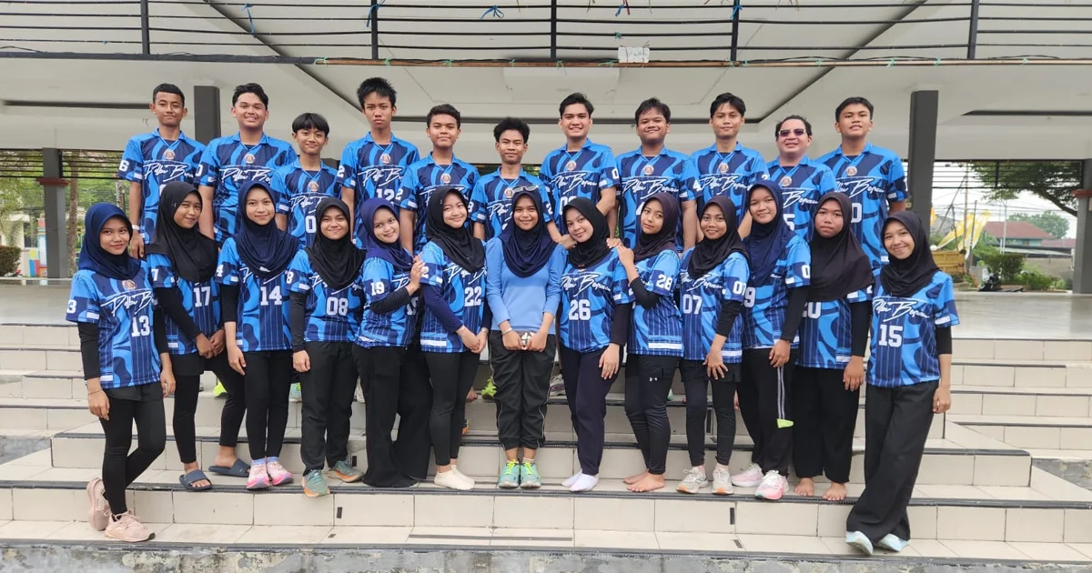 Atlet drum band Berau saat melakukan latihan, pada Minggu (11/10/2026). (Ist)