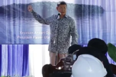 Hashim Sebut Presiden Prabowo Mau Bagikan Handphone Plus Saldo Rekening