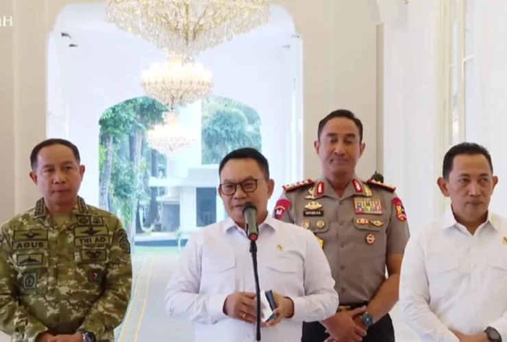 Menko Polkam: Penanganan Karhutla Lebih Masif, Korporasi Bakal Ditindak