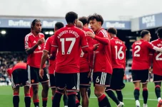 Manchester United Lupa Cara Menang, Carrick Yakin Masih Bisa Juara Liga Inggris