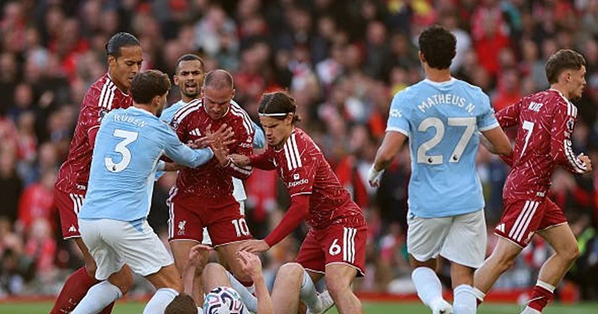 Hasil Liga Inggris: Kalahkan 10 Pemain Liverpool, Man City Berjaya di Anfield