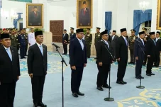 Presiden Prabowo Copot Kepala BNPB, Lantik Wamentan hingga Wamenhan
